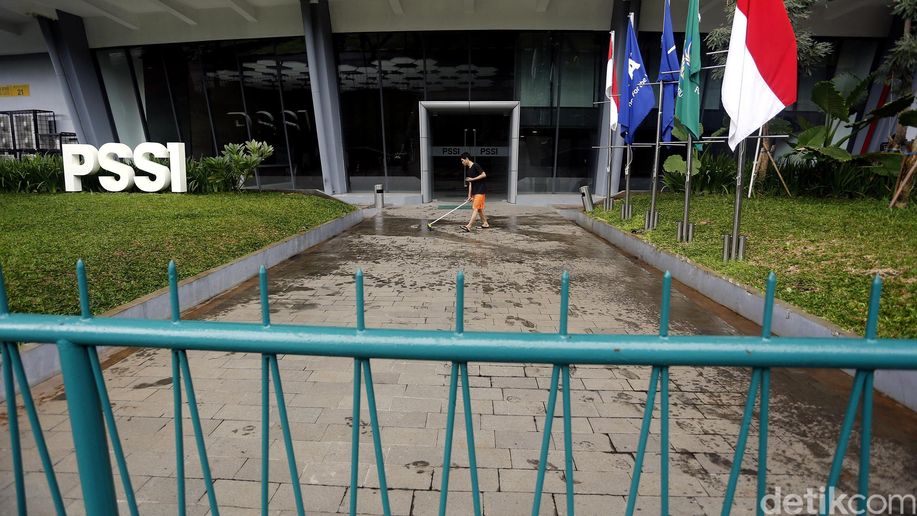 Soal KLB, Kemenpora: Sekarang Bola Ada di Mereka detik.id/6dlT6j via <a href="/detiksport/">detiksport</a>