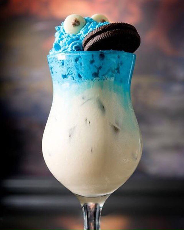 Nuevo concept cocktail: El Cookie Monster!! #coctel #batido #elpalmar #buenavida #buenavidaelpalmar
