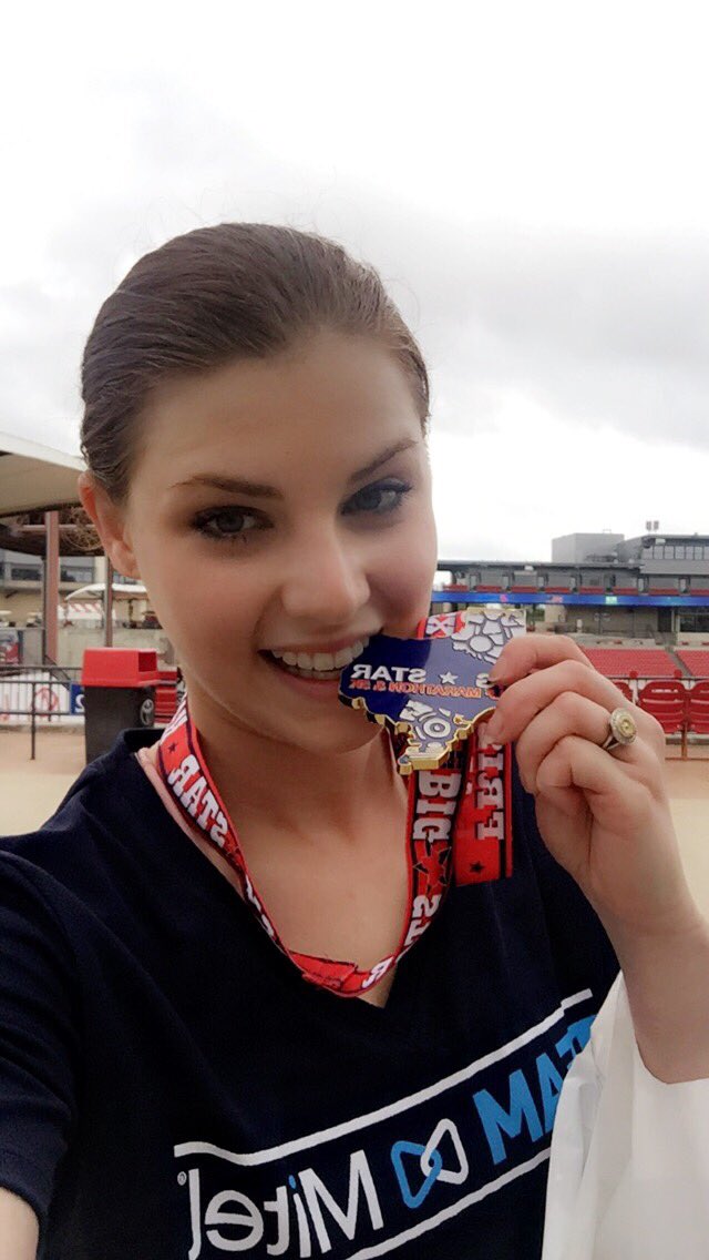 TheRealAllisonK's tweet photo. Ran a 5k and feeling great! #TexasBigStar #MitelOnTheMove #HeartHealth #lifeiswhy https://t.co/Npat3he1SL