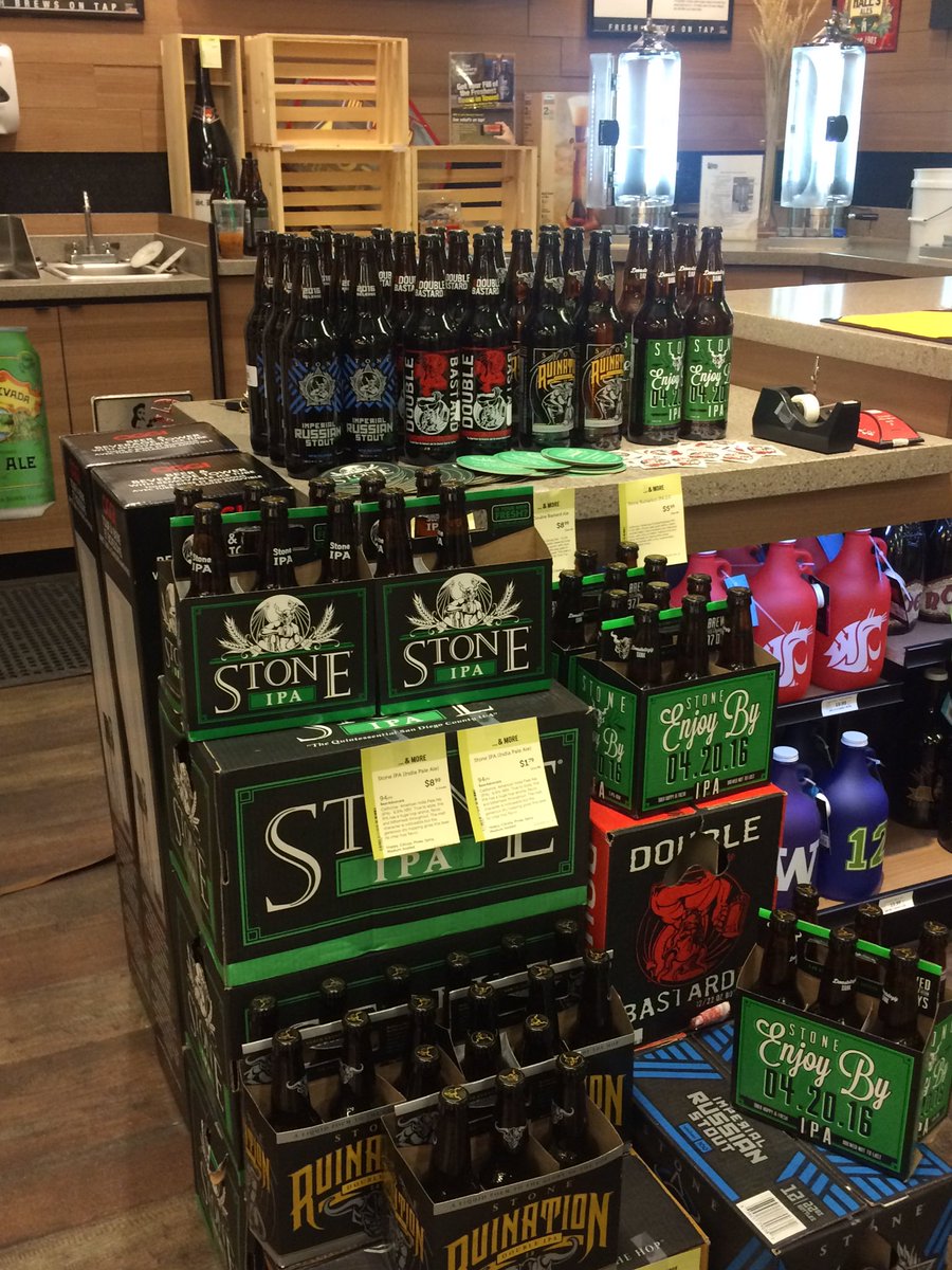 StoneBrewJodi tweet media