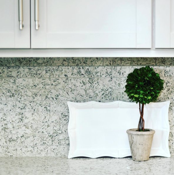 Polycor's tweet photo. . @CousinsTV Love it! You can also add character w/@Vetrazzo recycled glass. Photo: Kitchen by @27SouthDesign. https://t.co/LKP85u5ifD