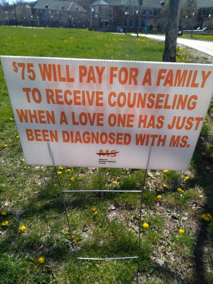 CSI_PT's tweet photo. #mswalk at the College of Staten Island. Team #CSIDPT is doing their past to raise funds and awareness https://t.co/9yIgt886UB