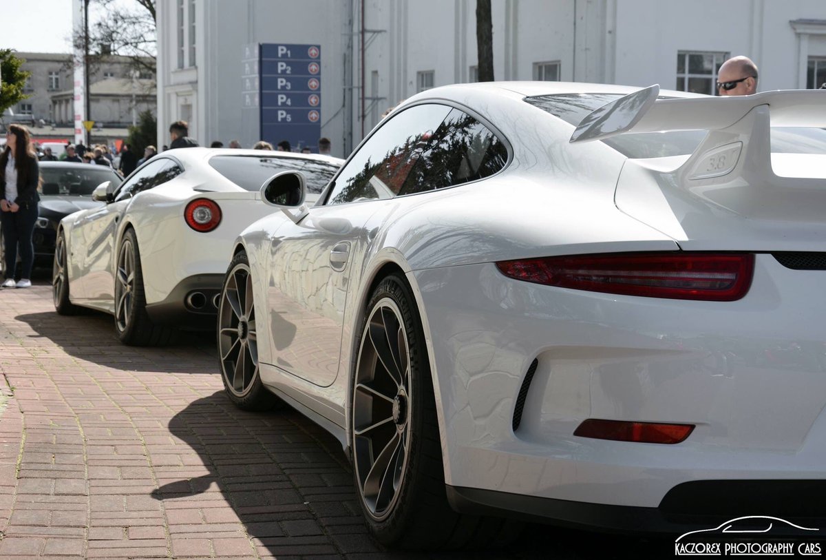 t558560's tweet photo. #TopMarques2016 https://t.co/0Rm3KXSBFF