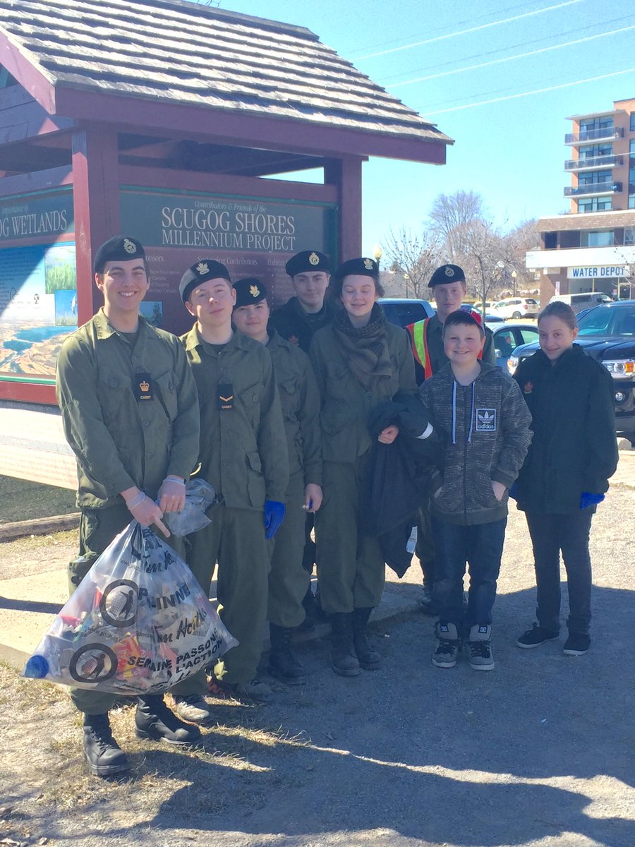 #CommunityCleanup2016 is coming along. #VosIndependent #JoeFowlerPark &amp; <a href="/RotaryPortPerry/">Rotary Port Perry</a> #PalmerPark look great!