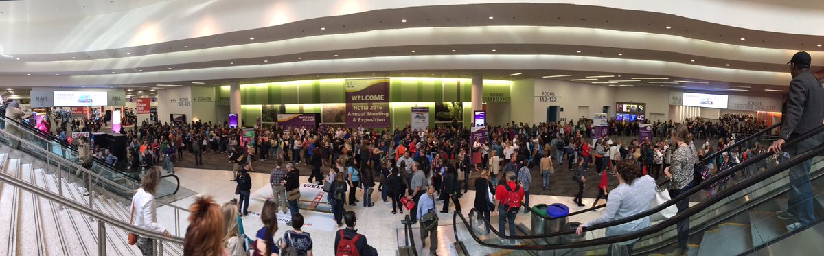 joboaler's tweet photo. Thank you to everyone who stood in this line, I was overwhelmed and honoured. Sorry those who were kept out @nctm https://t.co/qshZhxQUe5