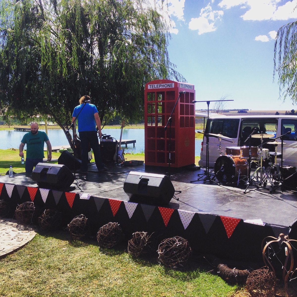 Beukes & Delaney (@beukesdelaney) on Twitter photo 