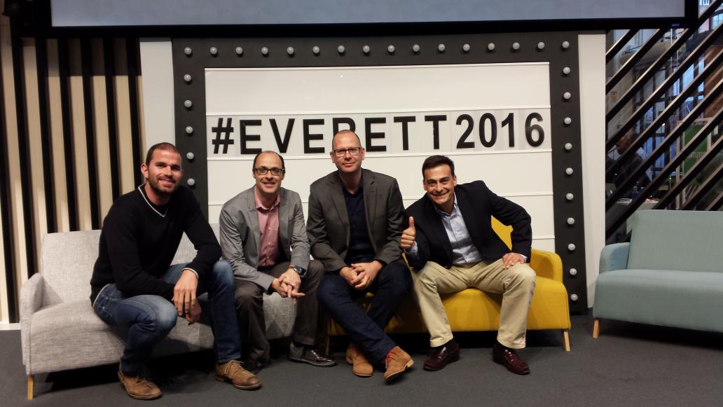 sportalius's tweet photo. Equipo al completo en #everett2016 @everett_project con @dgarciaregner @ivan_vila Lluis Vicent y David Sabadell https://t.co/0BYRc03BjL