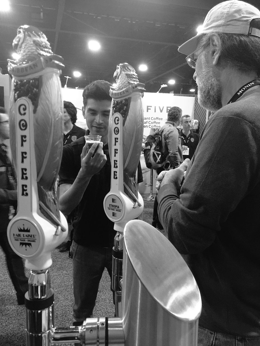 CraftDraftGNV's tweet photo. #SCAA2016 attendee tries #BonaFideCraftDraft #NitroCoffee with #CraftDraftGNV https://t.co/gz9b0rKYsO