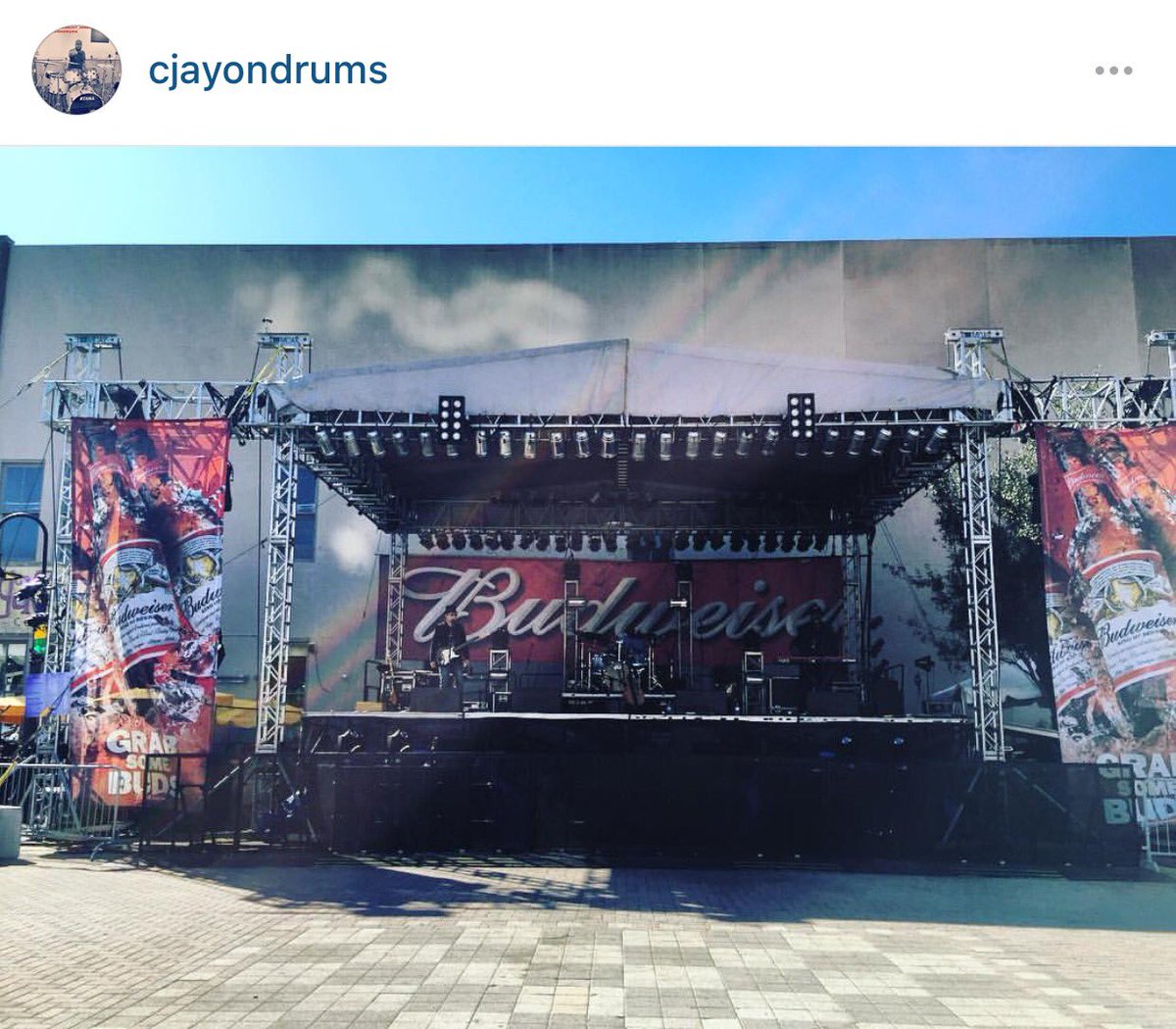 cjayblaze's tweet photo. #countrymusic #cjayondrums #budweiser #drums #music #letsgo #mardigras #2k16 https://t.co/EX1nGVrYxs