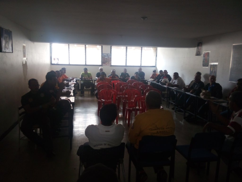 Voluntarios por Venezuela tweet media