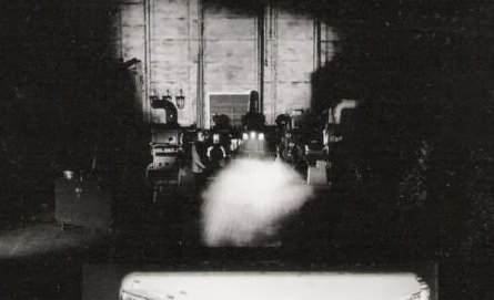 JonHamilton19's tweet image. Fine example of #BackProjection #SpecialEffect showing large space is needed on the film set ow.ly/4mLpWb