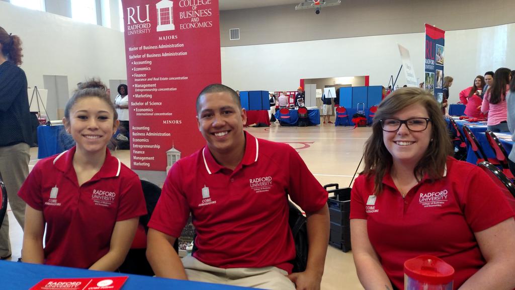 ReadyforRadford's tweet photo. Getting all of your questions answered!
#HighlanderDays https://t.co/7bqcnWcTBO