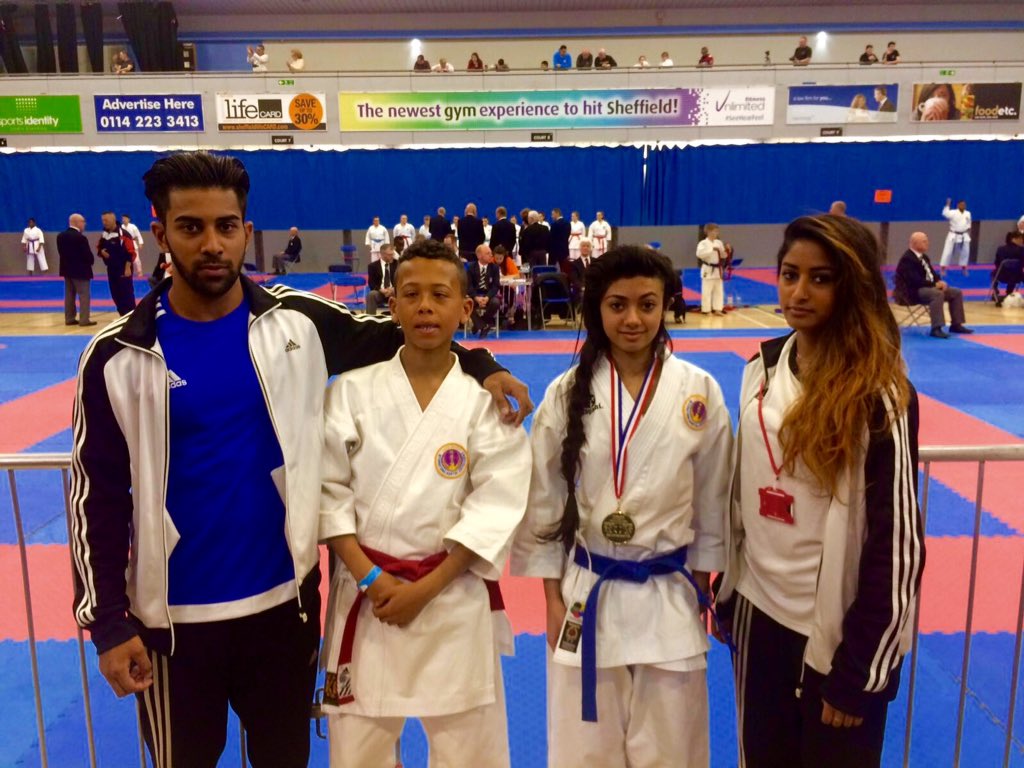 ASHINDOKAI's tweet image. Myra ENGLISH NATIONAL CHAMPION 2016 , Cameron narrowly lost in the Quarter Finals .
