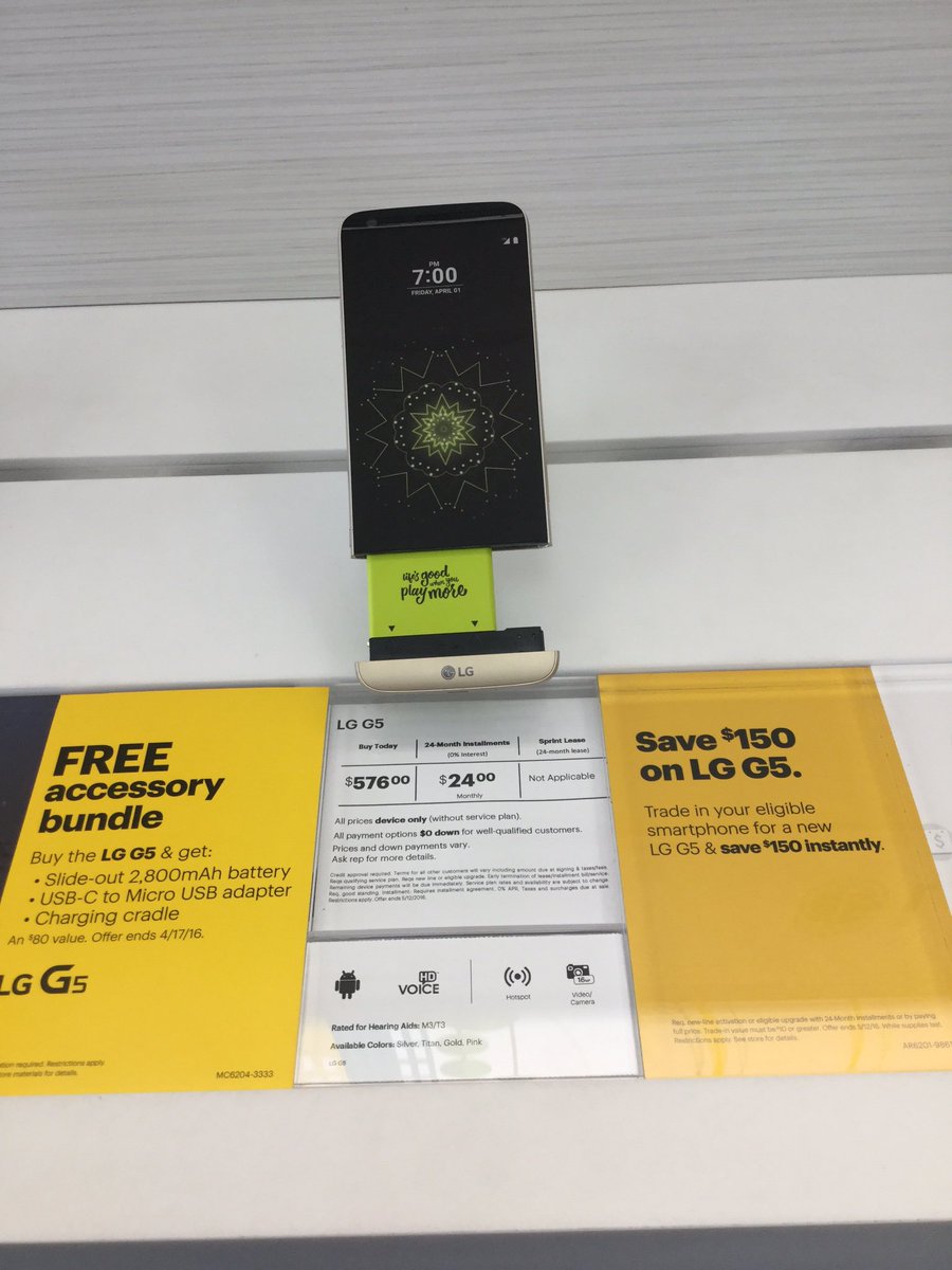 SprintPoconos's tweet photo. Free accessory bundle from LG when you buy an LG G5! #LGG5SprintNE @SellWithLG @bkadams15 https://t.co/nduPViK26H