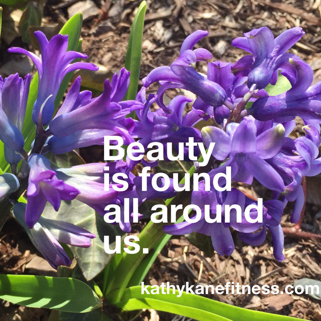 KathyKane_'s tweet photo. Take your #exercise routine outside today. Enjoy the #beautyinnature that God paints for all to experience. https://t.co/7IBcjZ5ztX