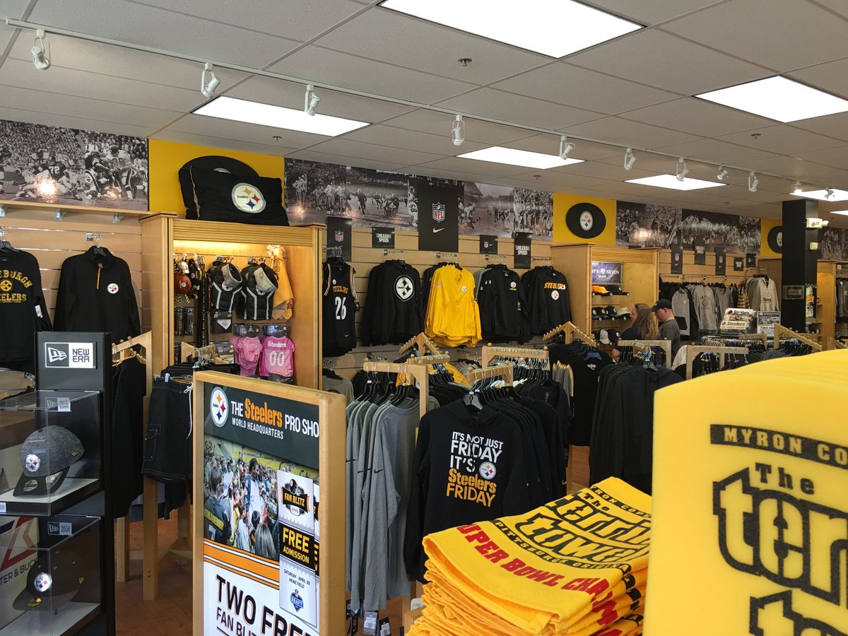 steelcityundrgr's tweet image. My favorite place to shop!