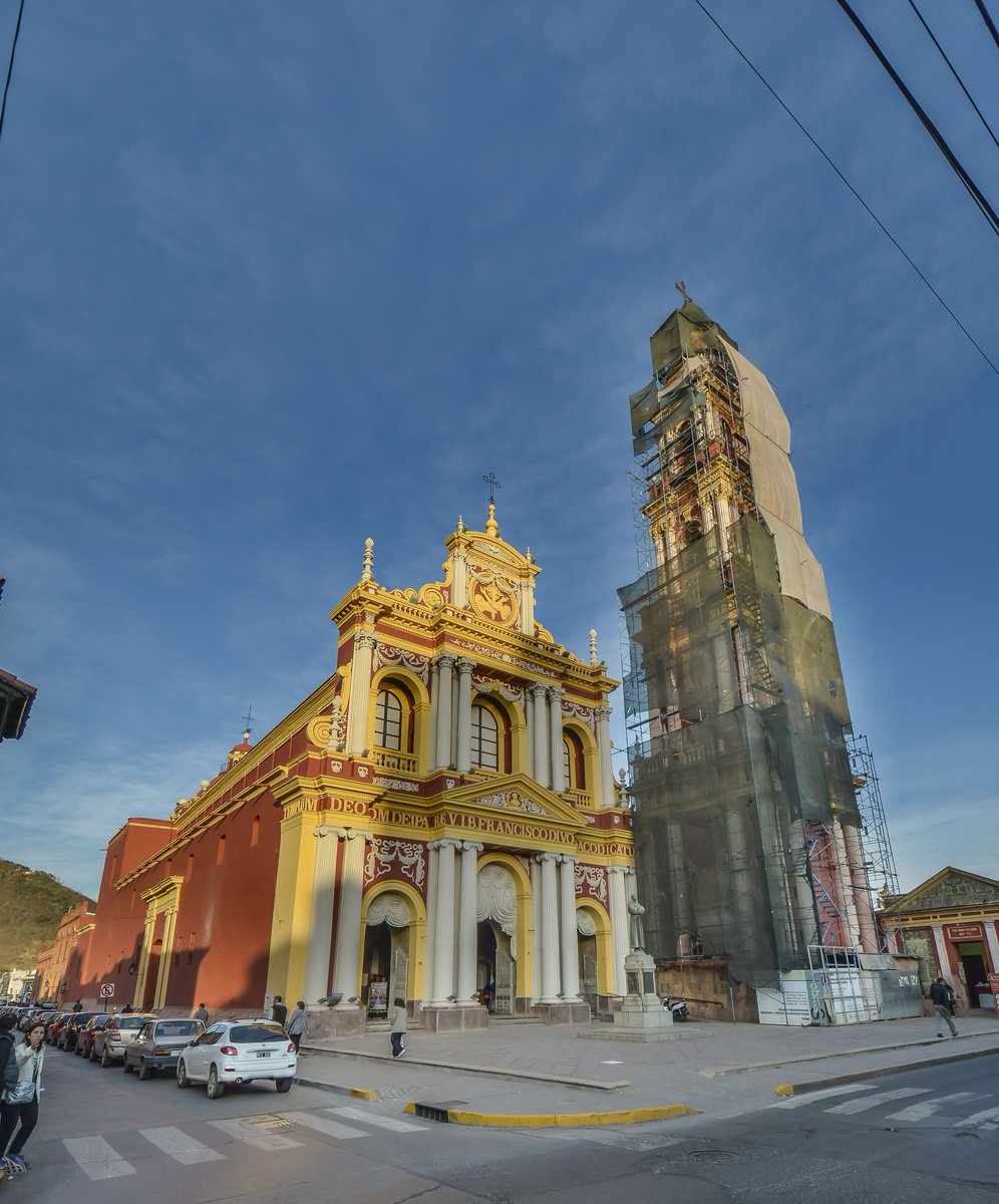 eltribuno's tweet photo. Hoy #SaltaCumple434 ¿Cuál es tu lugar favorito de la ciudad? https://t.co/rjQj7b4AHr