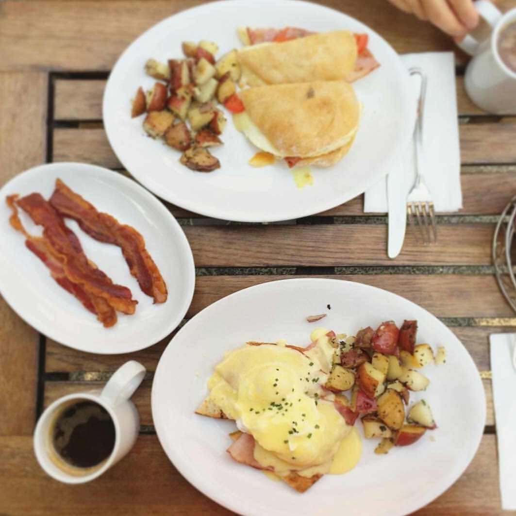 Happy National Eggs Benedict Day! Get ur brunch on until 1pm on Saturdays/2pm on Sundays #cafebernardo #eggsbenedict