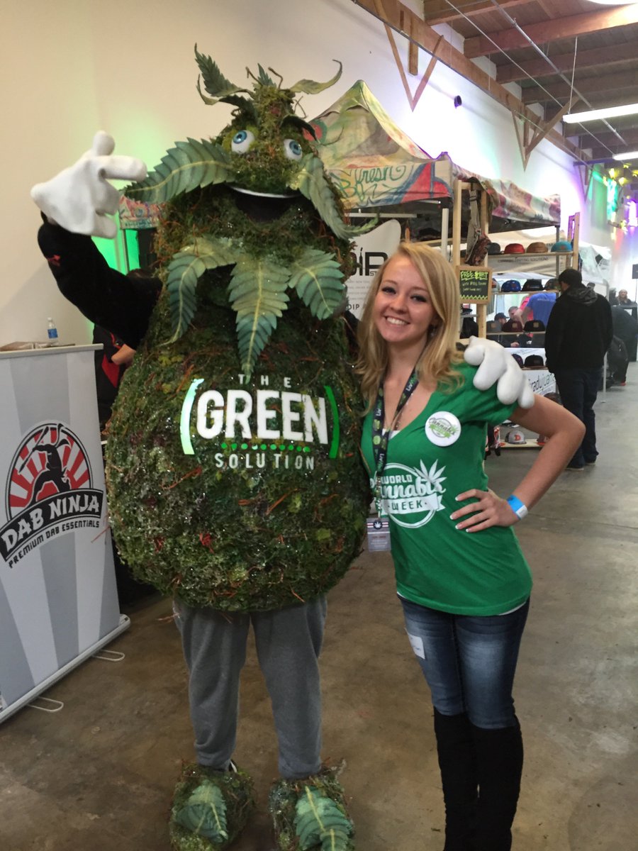 COME MEET THIS GUY at the 420 Bazaar! #WCW16 #My420Tours #FriendsinHighPlaces #420Bazaar