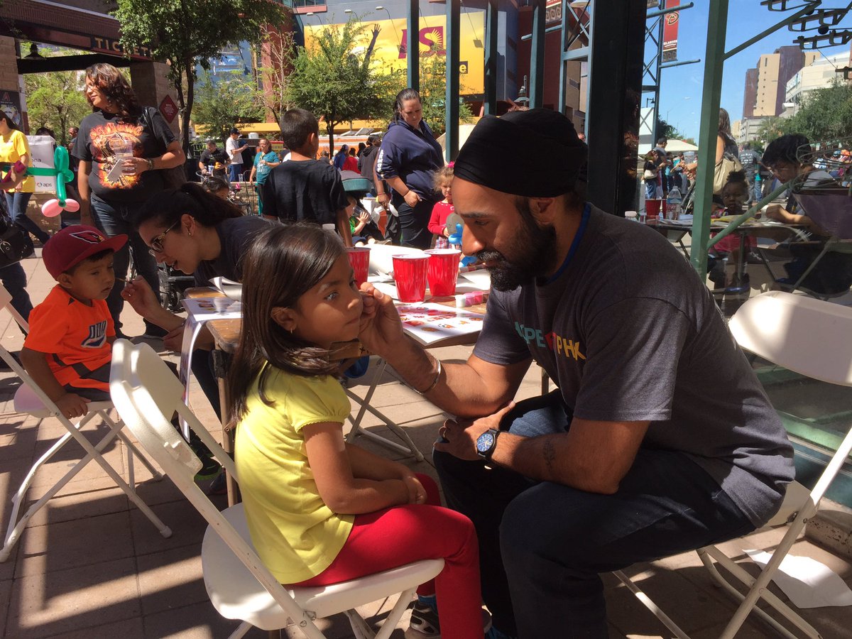 HopeFestPHX's tweet photo. Did we mention that we have face painting and balloon animals? #HopeFestPHX #DTPHX https://t.co/1j7Kd2L83Y
