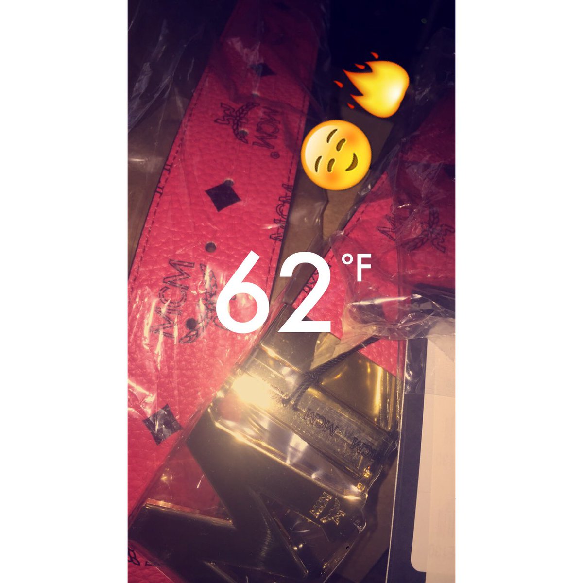 VipReeSeeMoney's tweet image. #DesignerMe☺️🤑😎