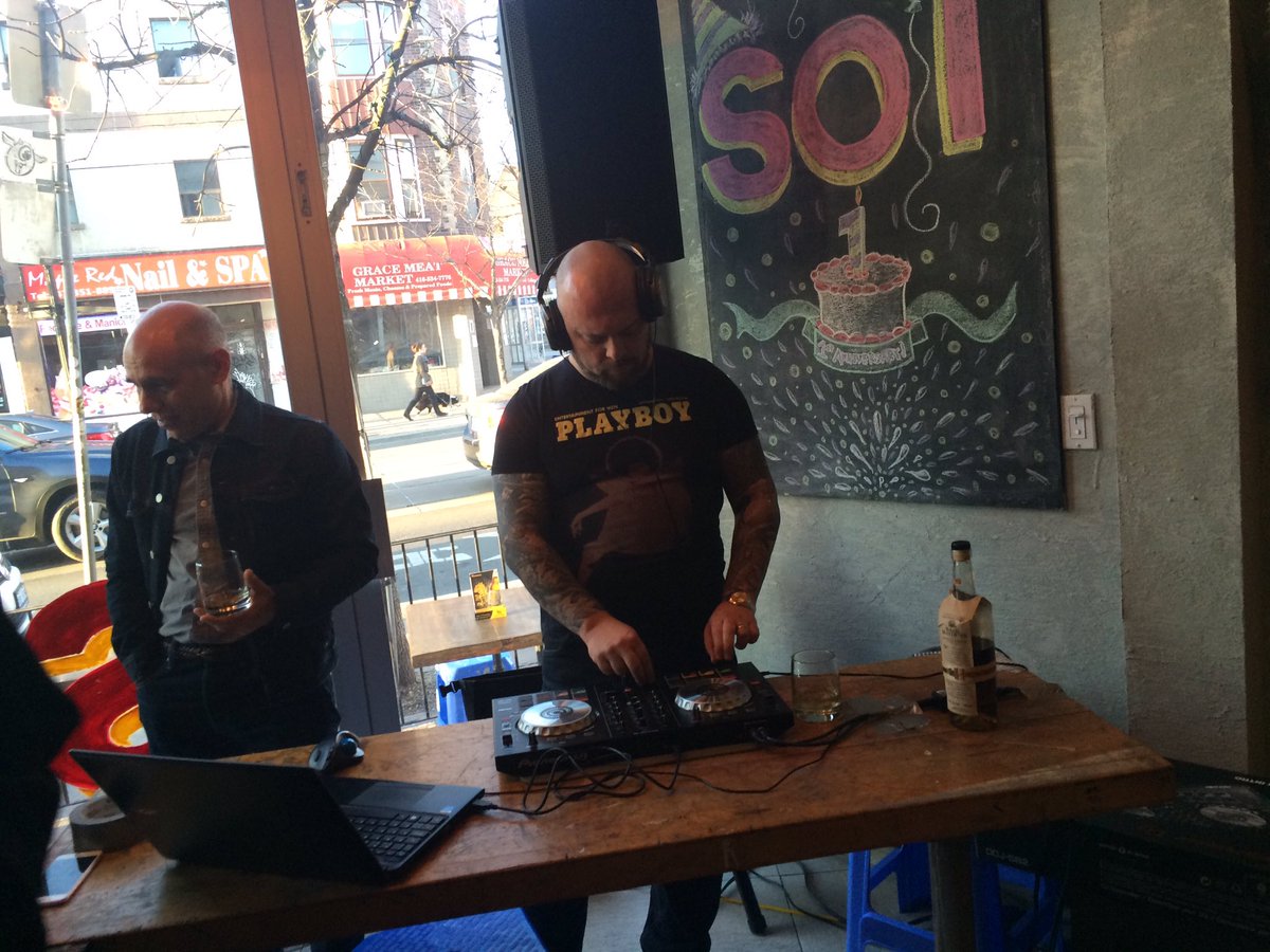 JonGauthier's tweet photo. Congrats @SoiThaiTO on your 1 year anniversary &amp; @EatnMingle good seeing ya @ReynoldPan #bkkinyyz https://t.co/MrB9lMgLYI