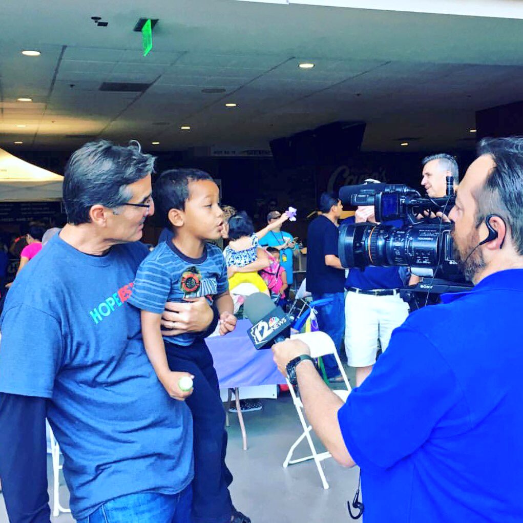 CADSAZMOM's tweet photo. Thank you @12News for covering @HopeFestPHX! #AZMOM #AZMOMcares #FreeClinic https://t.co/F6LhnZOs8h
