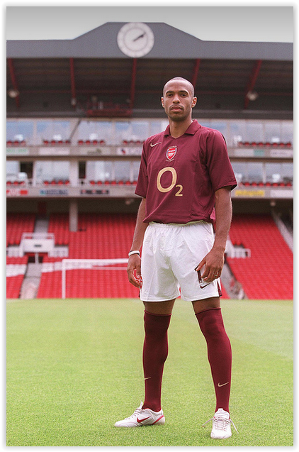 MotivacionesF's tweet photo. “Yo como fútbol, duermo fútbol, respiro fútbol. No estoy loco, sólo soy apasionado” - Thierry Henry. https://t.co/Xtekux2HBO