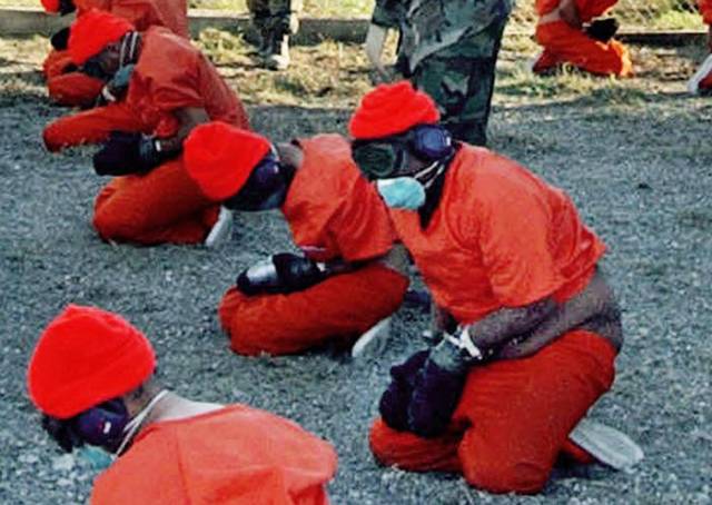 U.S. frees 9 #Guantanamo prisoners bit.ly/1V9mKMz?utm_me… https://t.co/Kb2eNrF6rL