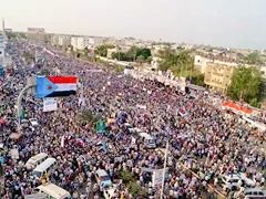 abusaeed20483's tweet photo. عاااجل ...
هنالك شعباَ في اقصى الجزيرة تواق للحرية ..
تباَ لمن لم يستلهم الذل بعد وبرغم رائحة البارود وصرخات الثكالى https://t.co/wvcpqH2jzg