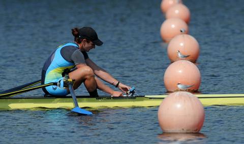 Steeesh's tweet photo. Rowing photos from @bradentonherald!  https://t.co/88YAJso6cn @myNBP @reginaems @MeghanOLeary1 @TheAndyCamps https://t.co/dmjZDJSm2u
