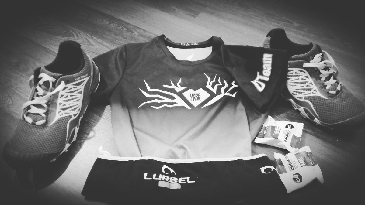 URBATRAIL's tweet photo. Preparados para la #trailermitasolesa

@URBATRAIL 
#utteam #tribu #pasionporcorrer 
@MerrellSpain @LurbelPG https://t.co/znbMCYh7U7