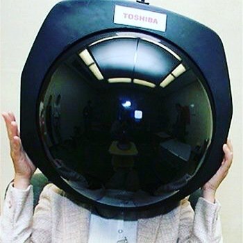 Mlearning_ai's tweet photo. by style.vr #Toshiba #BubbleHelmet #VRHeadset #VRHelmet #VRExperience #VR #VirtualReality #VRShop #StyleVR https://t.co/e9uIKEJinH