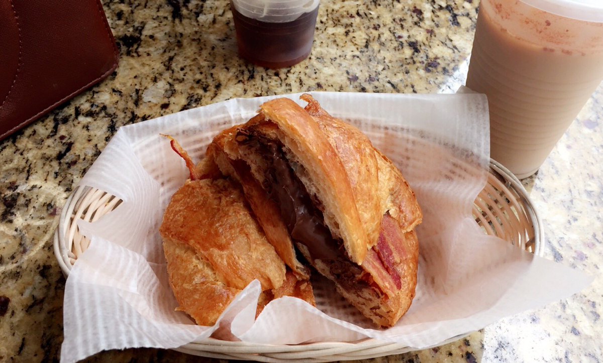 tastecationer's tweet photo. This @NutellaUSA + #bacon croissant at @CroGourmet was sooooo good! https://t.co/57So8cnZVw