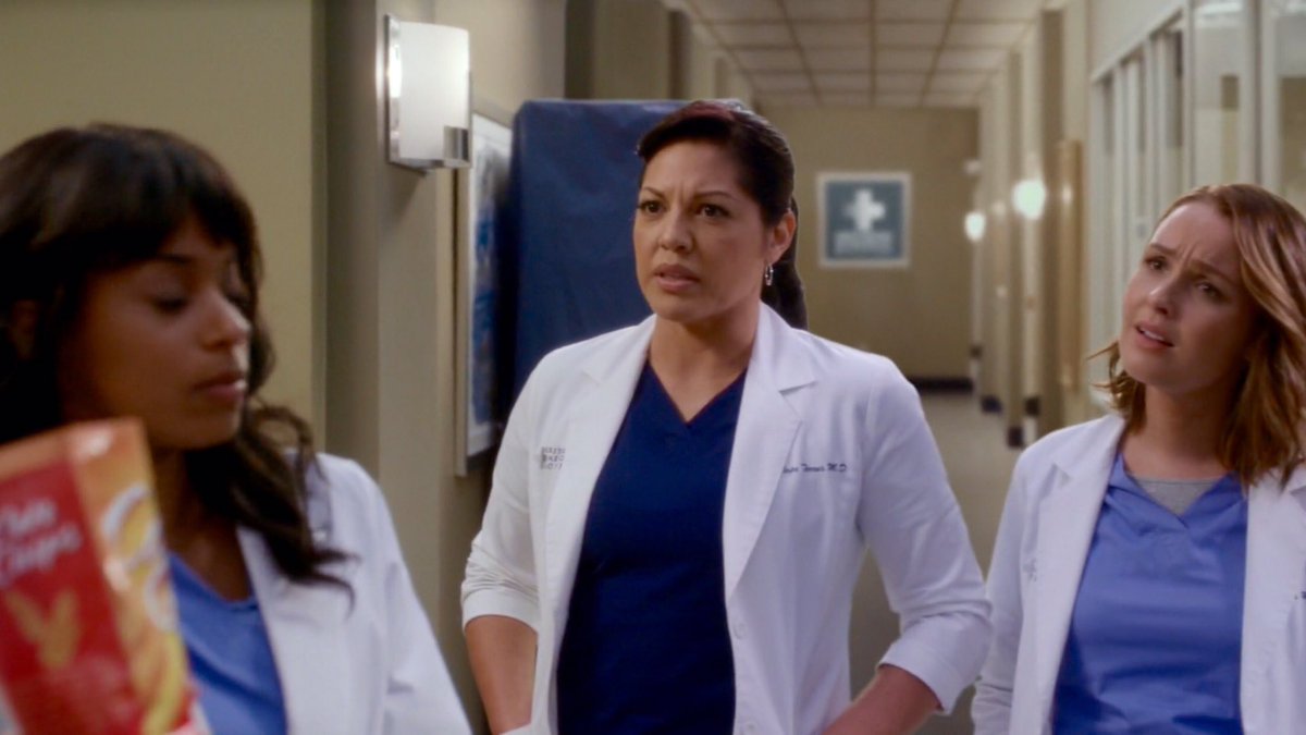 GChanNews's tweet photo. Jo's facial expressions in the #2HourGreysEvent appreciation tweet https://t.co/oE47zYsZkM