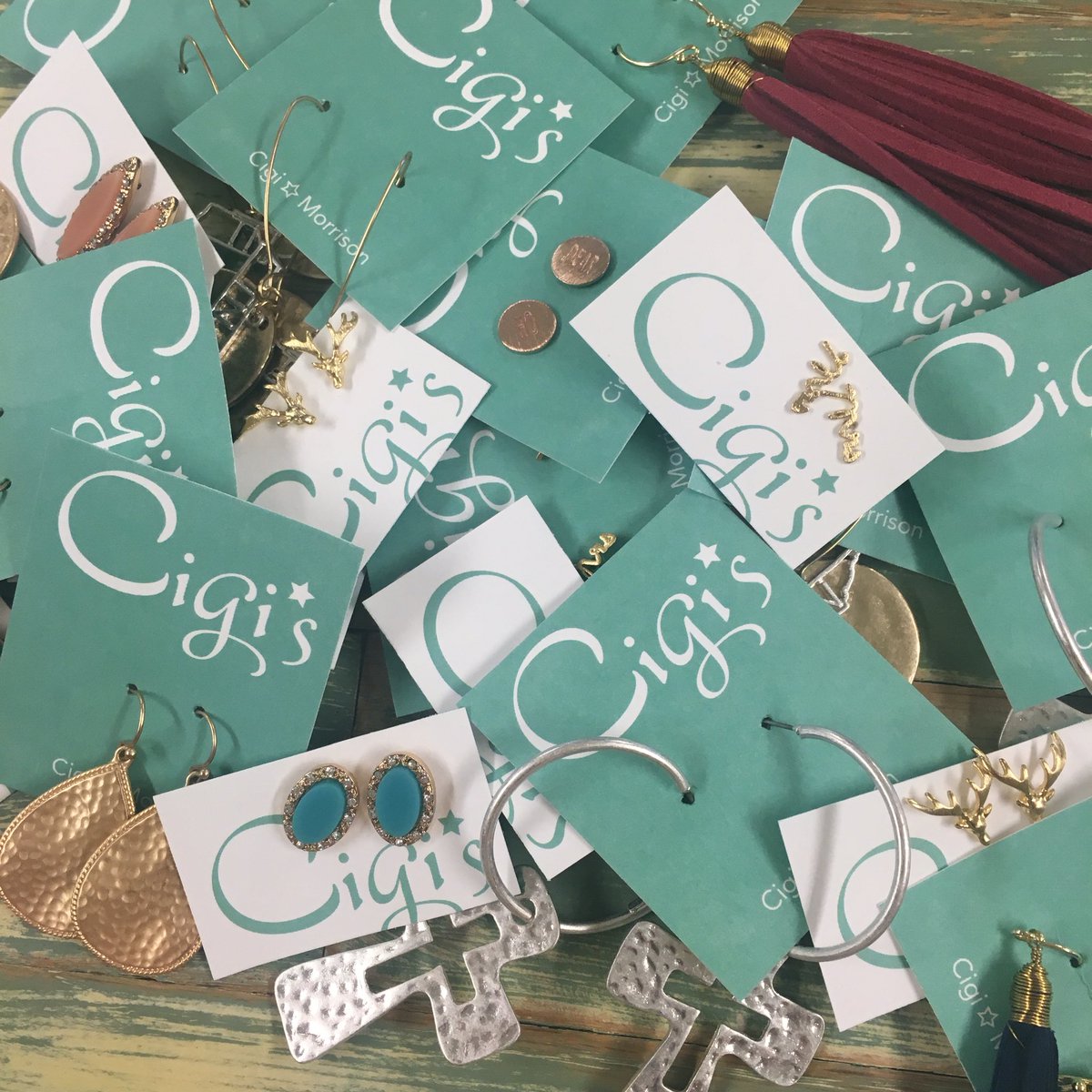 cigisboutique's tweet photo. Who LOVES earrings? RT and follow to win your pick! ENDS APRIL 22. https://t.co/Tlpkb0Xh7Y
