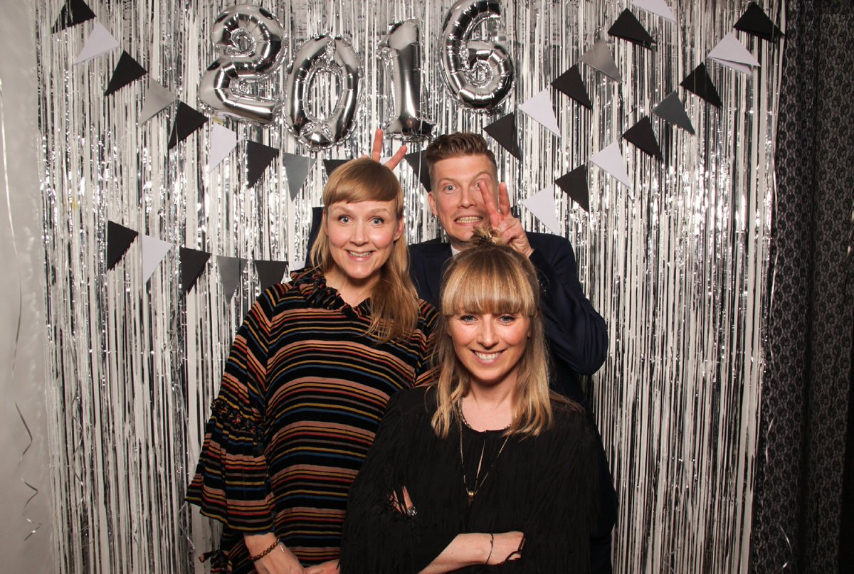 dkwhy's tweet image. #cinta2k16 Design team!