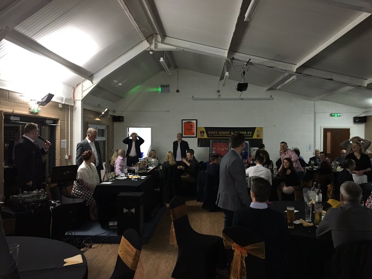 Great night hosting @WestKirbyWasps Sportsman's Dinner with Kevin Ratcliffe &amp; top food courtesy of <a href="/BarwiseCatering/">Barwise Catering</a>