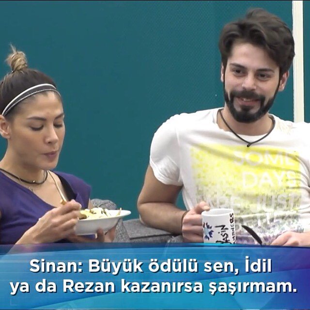 yesim07070707's tweet photo. @ayozegemen @RezanDenizmen @beyazshow #beyazshowdarezyas https://t.co/vgQCAu9Axi