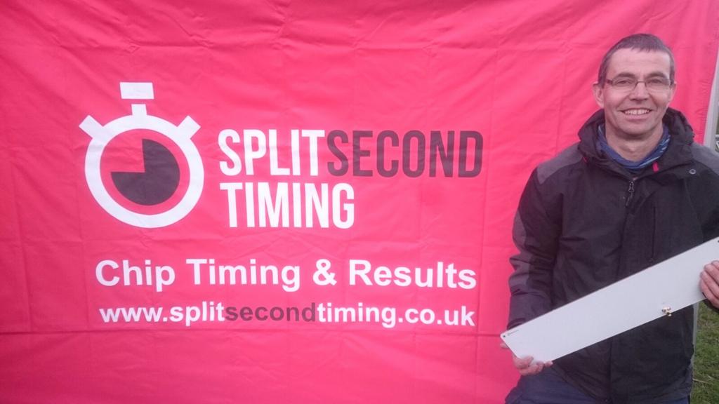 splitsecondtime's tweet photo. @STCDuathlon ready for tomorrow with @AnalogueAndy https://t.co/vrzXIhTxm2