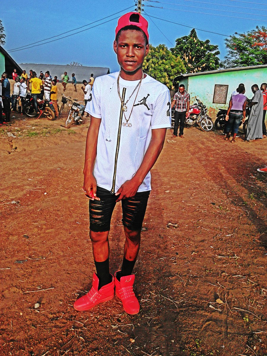 Dondee125's tweet photo. Jah time fans 
#DONDEE #RAPDECIPHER 
#GAZAALEE #NYABGA https://t.co/ryym3s31ZH
