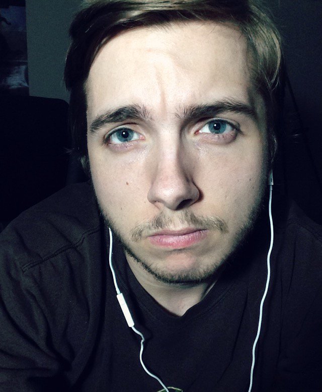 DustyGuyy's tweet photo. #MuhFace https://t.co/UfoRJLRqDk