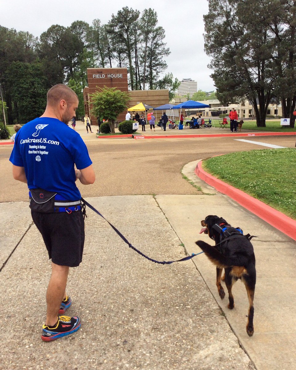Canicross_US's tweet image. We finished 5th overall, 1st in my age group, and 1st K9 team. #hotdiggitydog5k
CanicrossUS.com