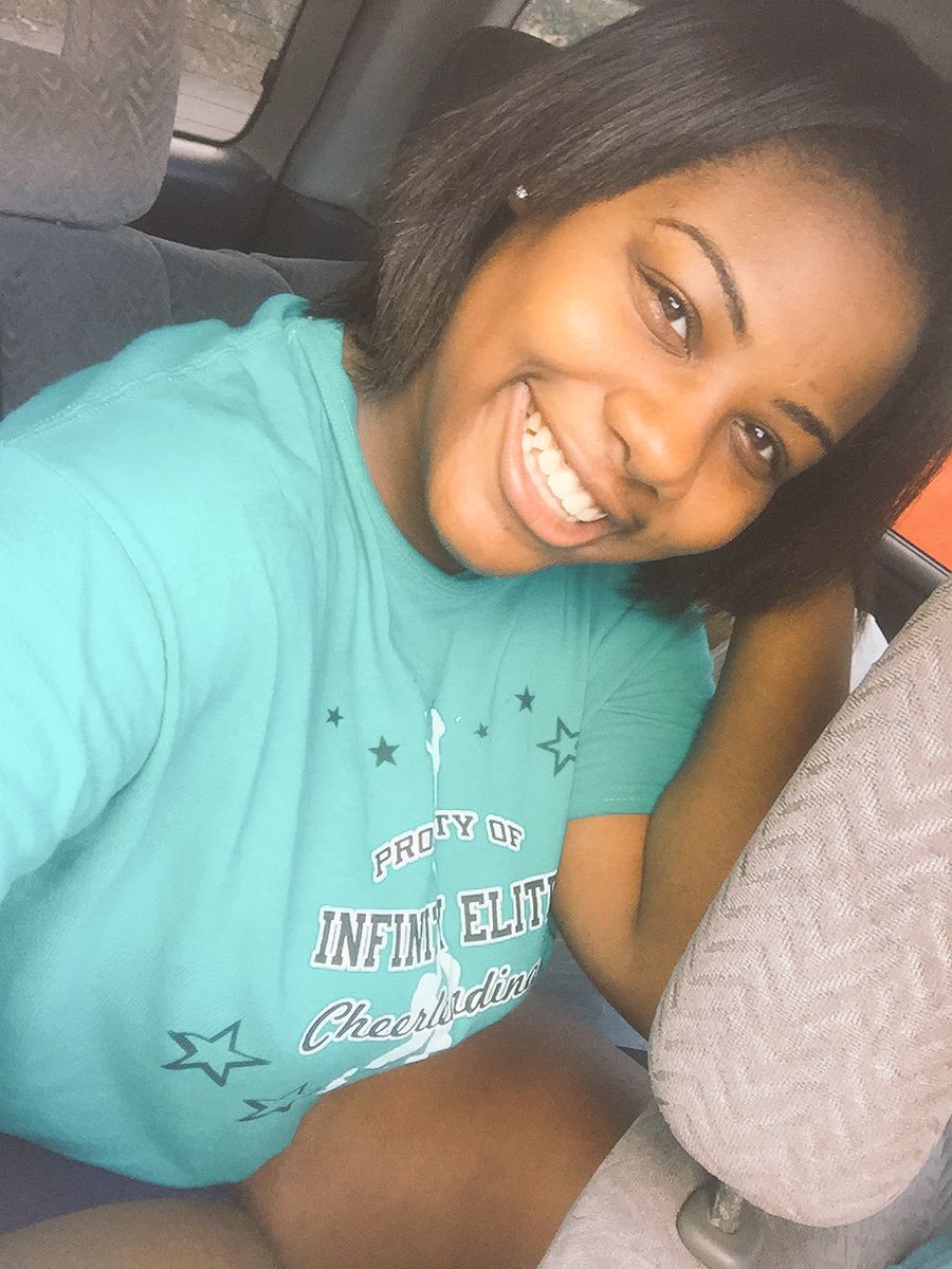 _lunaticsua's tweet photo. I'm Happy To Be Home In St. Thomas 🇻🇮😈💙 https://t.co/MBoa55ybhO