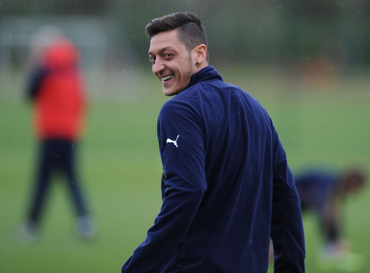 Arsenal's tweet photo. There's an in-depth look at PFA Player of the Year nominee @MesutOzil1088 in Stats Zone: https://t.co/tqGKjJVtNw https://t.co/4JKXOMzN4O