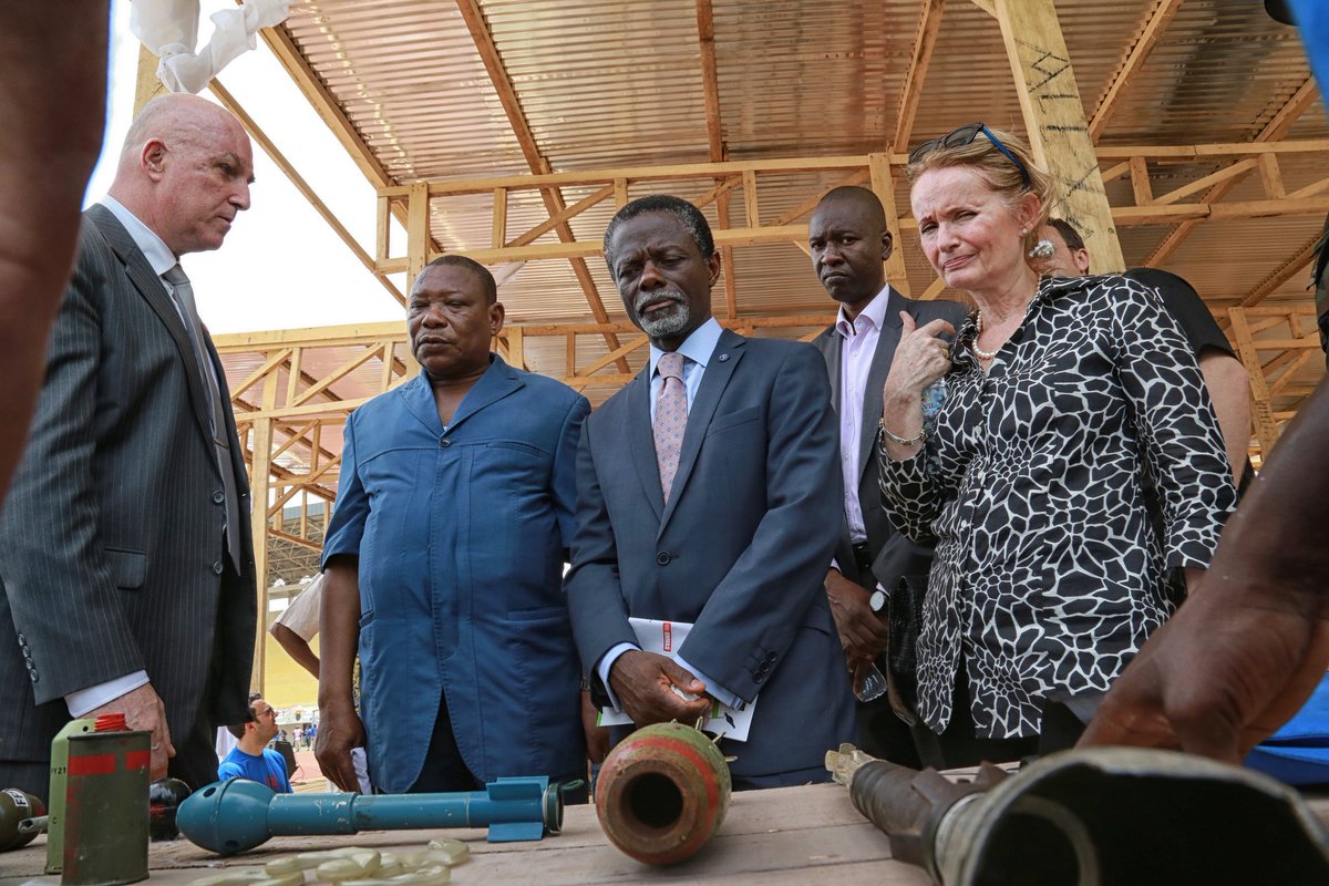 UNMAS's tweet photo. «La lutte anti-mines crée également un espace sécurisée pour des activités de développement.» Parfait Onanga-Anyanga https://t.co/NGBzLZ6W7X