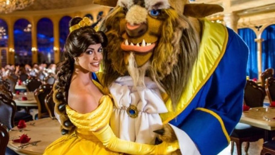 CPofTennessee's tweet photo. The best restaurants at Disney World's Magic Kingdom https://t.co/BkIplyysRf #travel @disney @CPofTennessee https://t.co/mUrxdAPDFc