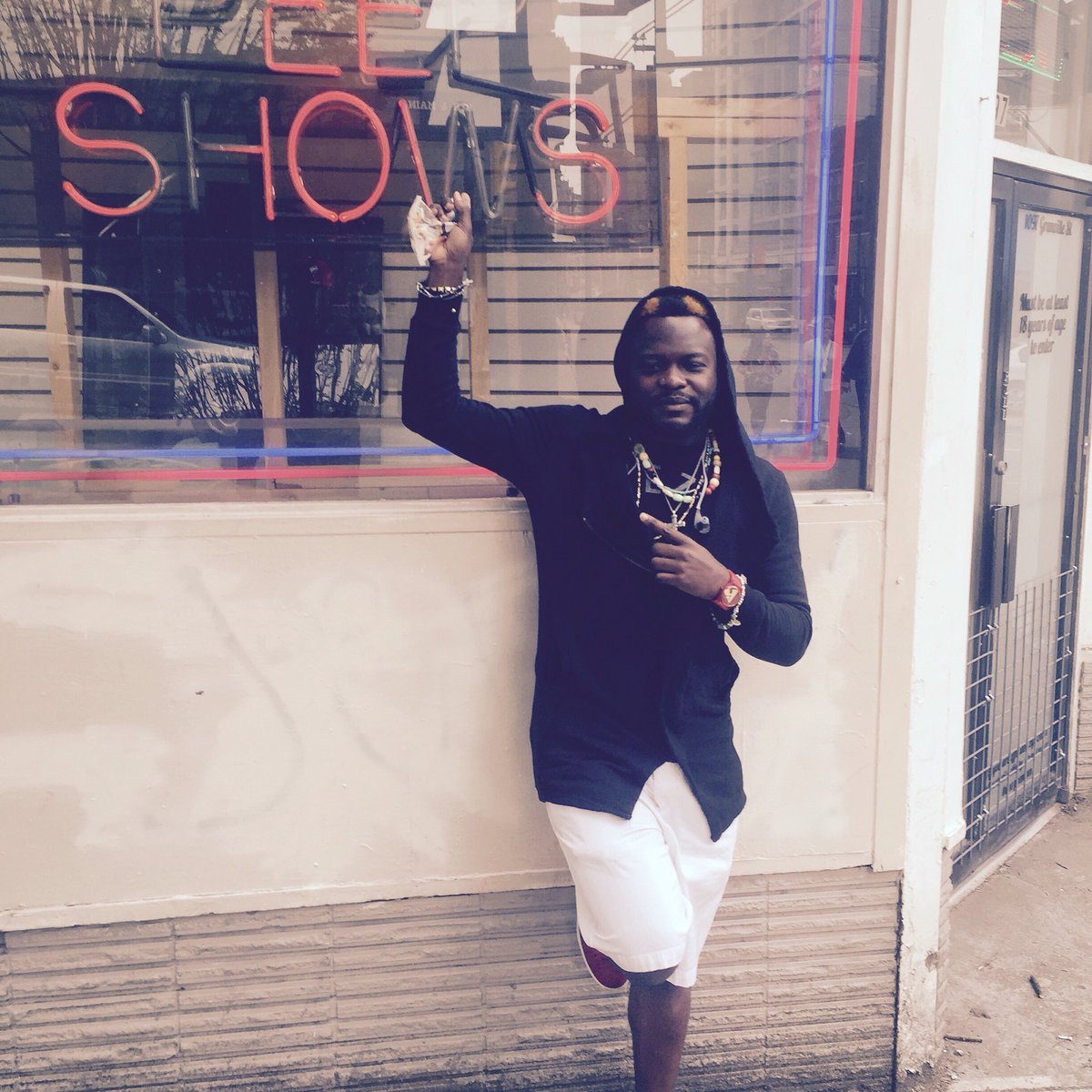 SohRoyale's tweet photo. https://t.co/9xrU0q7GRT https://t.co/746pFuyoL3
