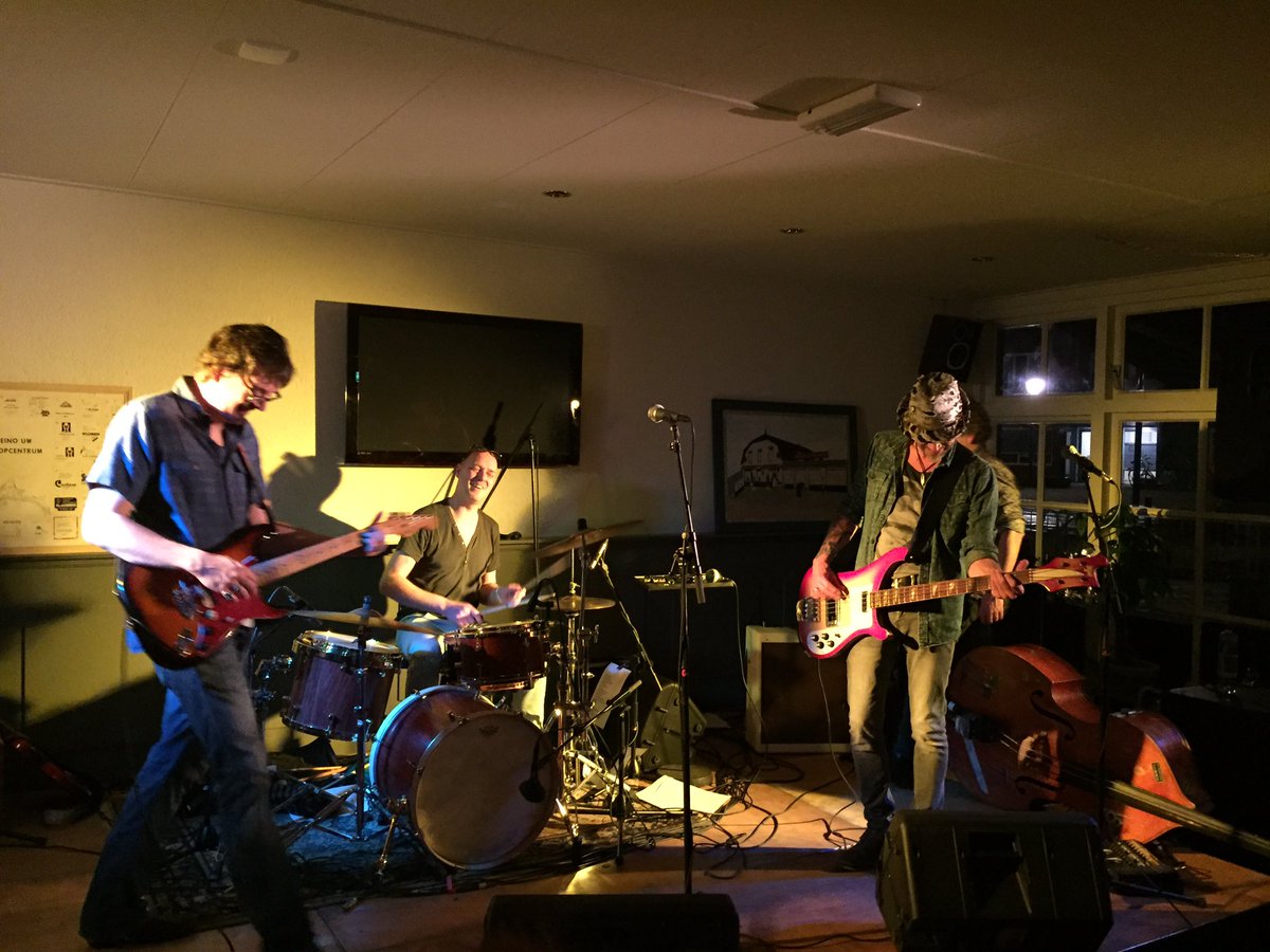 Check ook #kingsdeal bij Marktzicht <a href="/LiveMusicHeino/">Festival rond d Pomp</a>