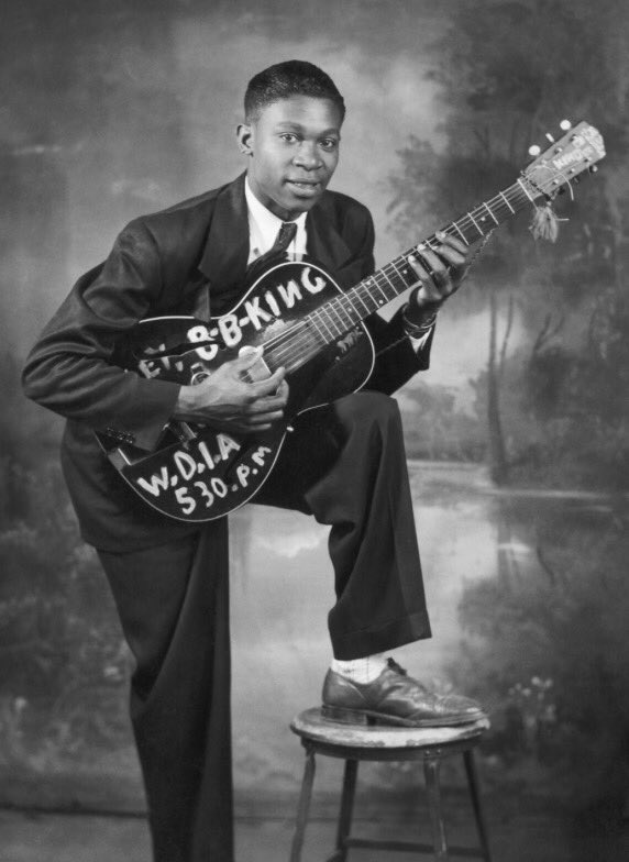 talesofthetunes's tweet photo. B.B. King's first hit song, a cover of Lowell Fulson's "Three O'Clock Blues", was recorded at a YMCA in Memphis, TN. https://t.co/YFLw161DO4
